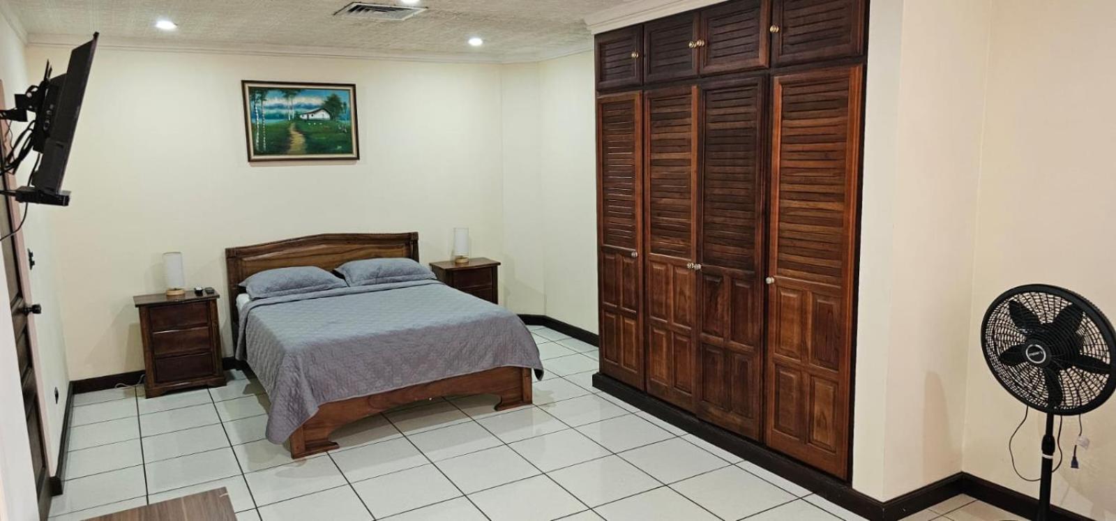 Apartotel Obelisco Aeropuerto 3*